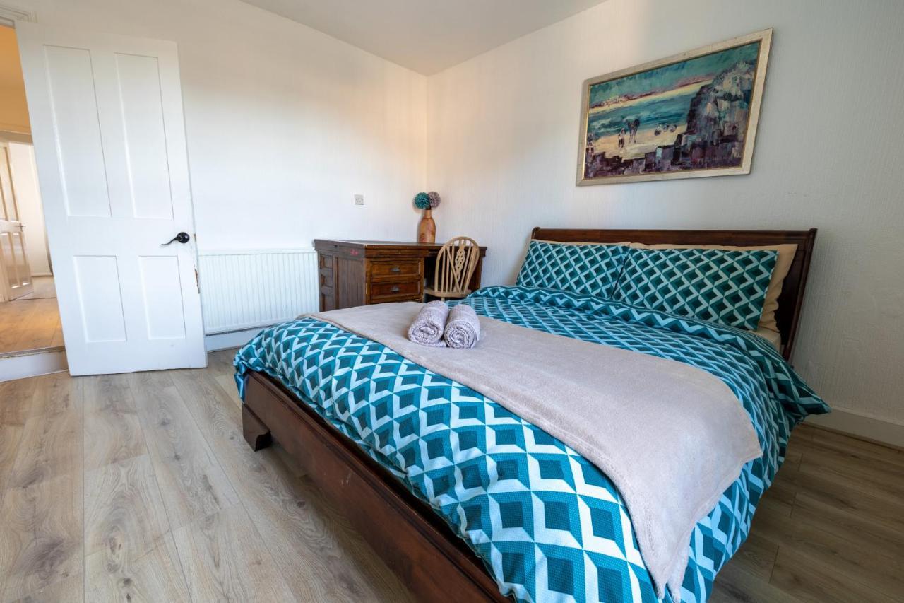 Cyrus House * Dartford